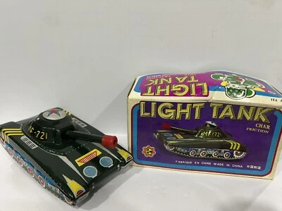 Tanque de luz de cuerda litográfica de hojalata de colección MF-721 juguete de fricción con caja hecho en China Foto 1 de 4