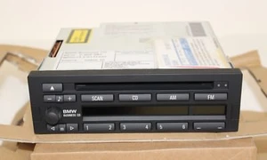 Original BMW Business CD Radio E31 840i 850i 850csi NEU  - Bild 1 von 3