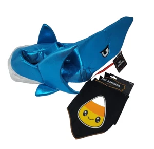 Disfraz de Tiburón Brillante Traje Perro Pez GRANDE 24"-28" Circunferencia + Mascota HALLOWEEN Bandana - Imagen 1 de 11