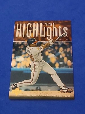 1997 Andruw Jones Upper Deck #324 Season Highlights  - Image 1 of 2