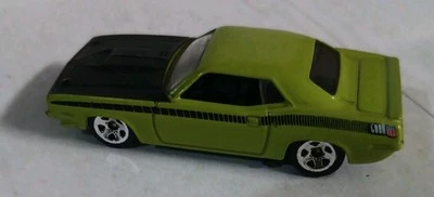 Ertl 1970 Plymouth Cuda V-8 AAR E-Body Coupe Lime Green 1:18 Diecast Muscle Car - Image 1 of 4