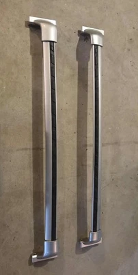 Roof Rail Crossbars - Silver (2-Piece Set) - Nissan (T99R1-6TA0D) - Image 1 of 2