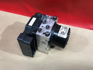 2007-2009 Kia Rondo ABS Anti Lock Brake Pump Assembly 58920-1D400 - Picture 1 of 6