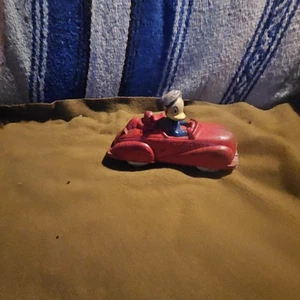 Vintage 1930's WALT DISNEY'S DONALD DUCK & PLUTO • Red Car Toy SUN RUBBER CO. - Picture 1 of 5