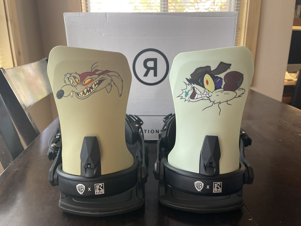 Ride C-9 LOONEY TUNES M Pooh's Adventures of Looney Tunes: Back in