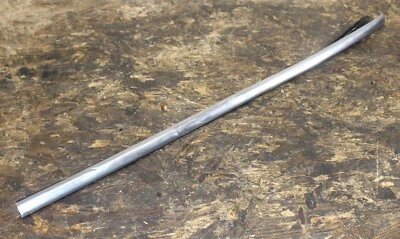 Tira de moldura de adorno de luz trasera derecha OEM Mercedes W108 Foto 1 de 4