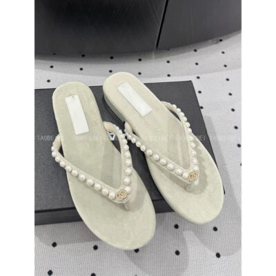 25 chanclas antideslizantes de gamuza con clip en parte inferior plana sandalias de vacaciones de playa Foto 1 de 4