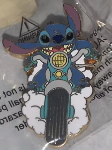 DLR All Roads Lead to the Happiest Homecoming on Earth Stitch Disney Pin #40770 - Picture 1 of 4
