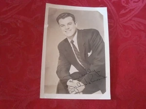 Vintage 5x7 signed Blk & Wht Photograph JULIUS LaRosa Singer 1930-2016 - Bild 1 von 3