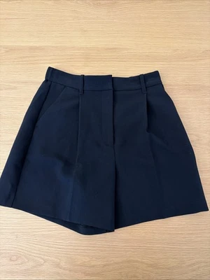 Abercrombie & Fitch Shorts Womens Small Black Pleated High Rise Dressy Stretch - Image 1 of 3