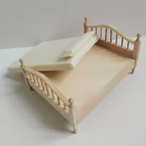 1/12 Dollhouse Miniature Wooden Plain Unpainted Bed Handmade Bedroom Furniture - Picture 1 of 6