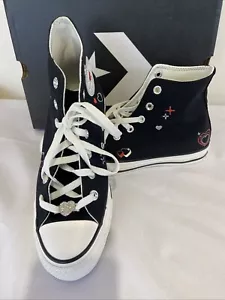 Size 8 Women's Converse Chuck Taylor All Star High Top Hearts Sneakers A09116 - Picture 1 of 12