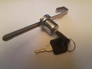 Vidrio Deslizante Puerta Trinquete Cerradura Llave Pantalla Diferente Escaparate Minorista C470T-KD - Imagen 1 de 6