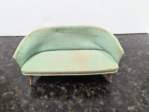 Vintage 50er Jahre Puppenhaus Puppengröße Couch Möbel Miniatur Holz - Germany - Bild 1 von 10