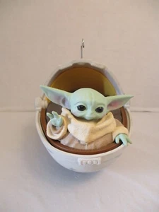 Hallmark Keepsake Ornament Star Wars The Child The Mandalorian 2020 Navidad - Imagen 1 de 17