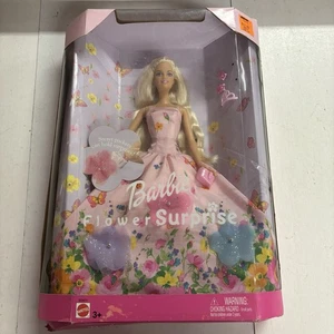 NRFB 2002 Barbie Flower Surprise Mattel B2820 - Picture 1 of 3
