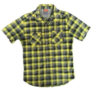 Merrell Opti-Wick UPF 30+ Short Sleeve Button Down Plaid Shirt Mens Size Small - Picture 1 of 9
