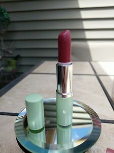 Clinique A DIFFERENT GRAPE Long Lasting Lipstick FULL SIZE Green Tube NWOB