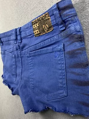 VOLCOM High Voltage Juniors' Size 7 w29 Blue Denim Cut-off Shorts - Image 1 of 4