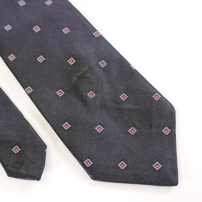 Corbata corta ajustada geométrica negra poliéster seda Surrey Foto 1 de 4