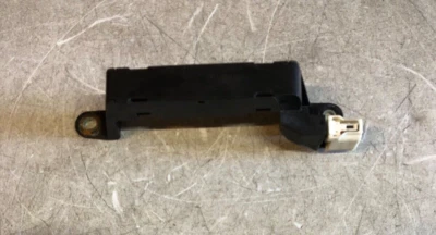 RECEPTOR ANTENA ENTRADA INTELIGENTE SIN LLAVE TOYOTA / LEXUS CT 200H 89997-30070 Foto 1 de 4