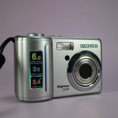 Samsung Digimax S600 6.0MP Compact Digital Camera Silver Tested - Image 1 of 4