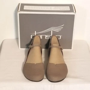 New Dansko Rowan Nubuck Leather Flats Taupe EU 42 US 11 11.5 - Picture 1 of 8