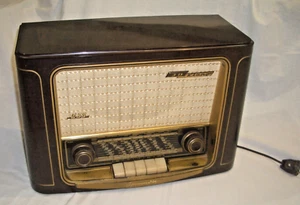 Antikes Radio Röhrenradio Grundig 3D Klang Type 955 W 3D - Sammlerstück - Bild 1 von 17