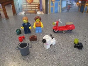 LEGO MINI FIGURE PARK STEET TOWNHOUSE FIGURES WITH VESBA & POODLE WW SHIPPING - Picture 1 of 5