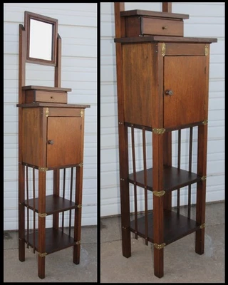 Антикварная миссионерская подставка для бритья из грецкого ореха с латунными ремнями и наклонным зеркалом - Изображение 1 из 4