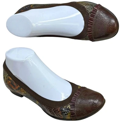 Женские балетки Anyi Lu коричневые змеиные с тиснением на носке размер 39/8,5 США - Изображение 1 из 4