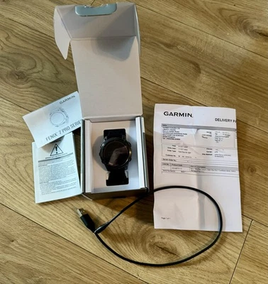 Smartwatch Garmin Fenix 7 Pro Zaffiro Solare GPS - Immagine 1 di 2