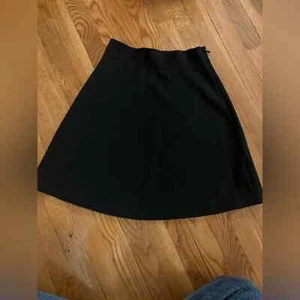 Kate Spade Black Twirl Skater Skirt Size 2 Excellent Condition - Picture 1 of 5