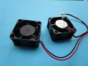 2 pcs Brushless DC Cooling Fan 24V 4020S 5 Blades 40x40x20mm Sleeve Bearing 2pin - Picture 1 of 4