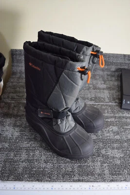 Columbia Big Kids 5 Botas de Invierno de Nieve Aisladas Unisex Cálidas Foto 1 de 4