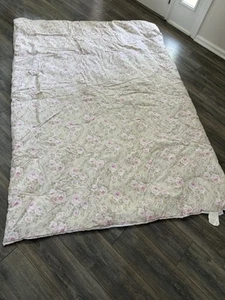 Simply Shabby Chic Rachel Ashwell Quilt Twin Floral Rose Quilted White 65x88 - Picture 1 of 9