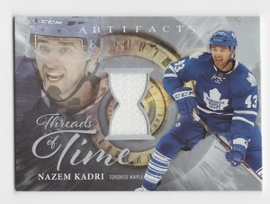 2025-26 UD ARTIFACTS HOCKEY THREADS OF TIME NAZEM KADRI MAPLE LEAF TRIKOT - Bild 1 von 2