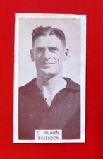 1933 WILLS VFL Cigarette Card:  CLARRIE  HEARN  (Essendon)  #164
