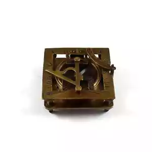 Nautical Antique Finish Brass Sundial Compass 2-Inch Square - Picture 1 of 9