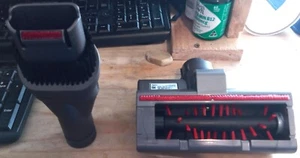 NEW Genuine Dyson V6 Mini Motorised Brush Head, Crevice & Mini Brush Attachment - Picture 1 of 4
