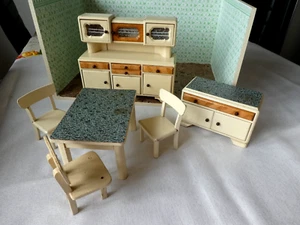 Alte Puppenküche Möbel,bespielt mit Gebrauchsspuren 1930 -1950 - Bild 1 von 14