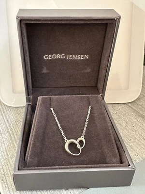 Georg Jensen Silver Offspring Infinity Bracelet 433A in Box - Image 1 of 4