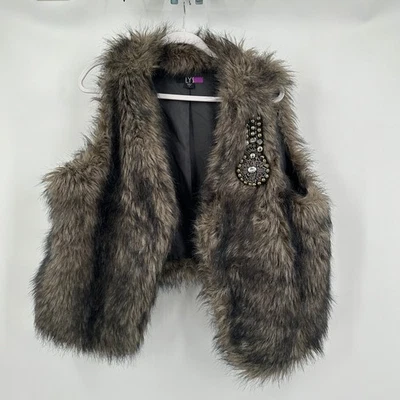 Womens Faux Fur Vest Size 1X Brown Gray Shaggy Boho Indie Rocker Statement Piece - Image 1 of 4