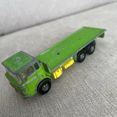 Matchbox Super Kings - K-13/20 DAF Building Transporter Truck 1971 Green Yellow - Image 1 of 4