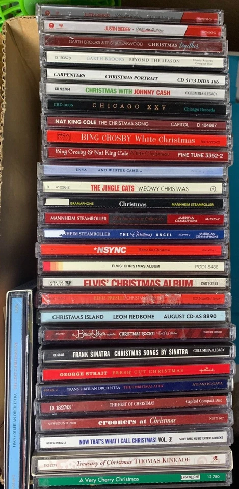 $4.99 Buy 3+ Free Ship Holiday Christmas CD G+ to New Rock Oldies Vocals Various Foto 1 de 1