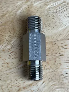 New Parker 4-4MHLN-2-SS 1/4" NPT x 1/4” NPT SS Nipple Threaded - Qty 1 - 316 SS - Picture 1 of 3