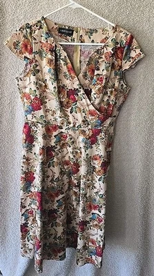 Mint Limit Womens Dress Sz XL V-Neck Short Sleeves Brown Floral BOHO Cottagecore - Image 1 of 4