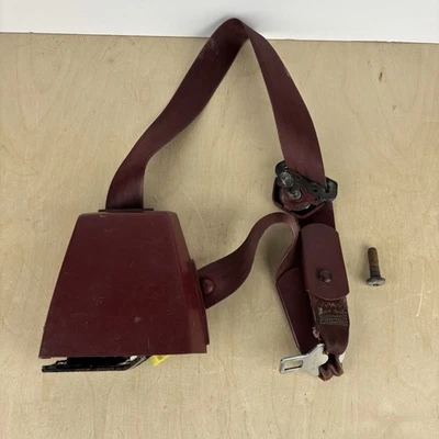 Chevy Silverado Suburban Tahoe 1988-1998 retractor de cinturón de seguridad izquierdo OEM ROJO Foto 1 de 4