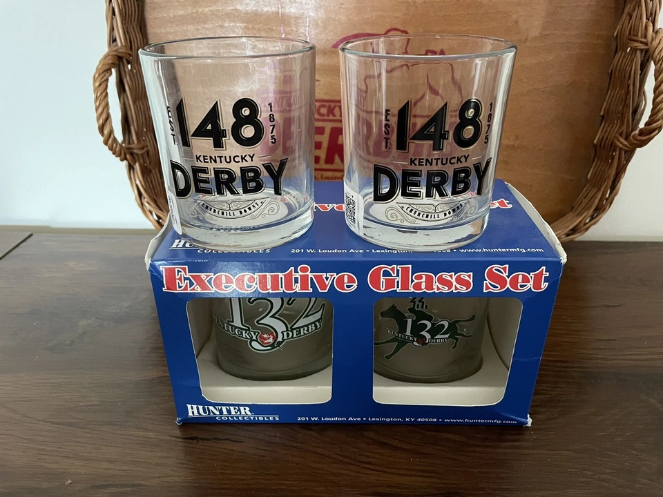 (4) Gafas Kentucky Derby Rocks nuevas (2) 132 y (2) 148 Foto 1 de 1