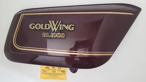 1978-1979 Honda GL1000 Goldwing right side cover w/ emblems, 83601-431-670ZA OEM - Picture 1 of 4